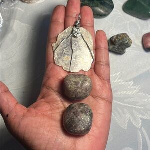Lepidolite Pendant and Crystal Set